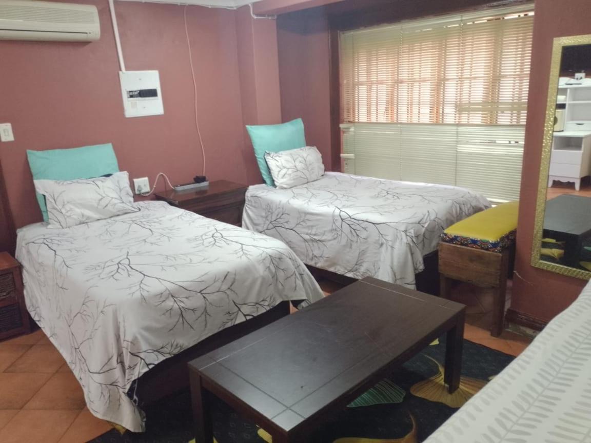 Gspot94-Gardenspot94 Apartment Johannesburg Bagian luar foto